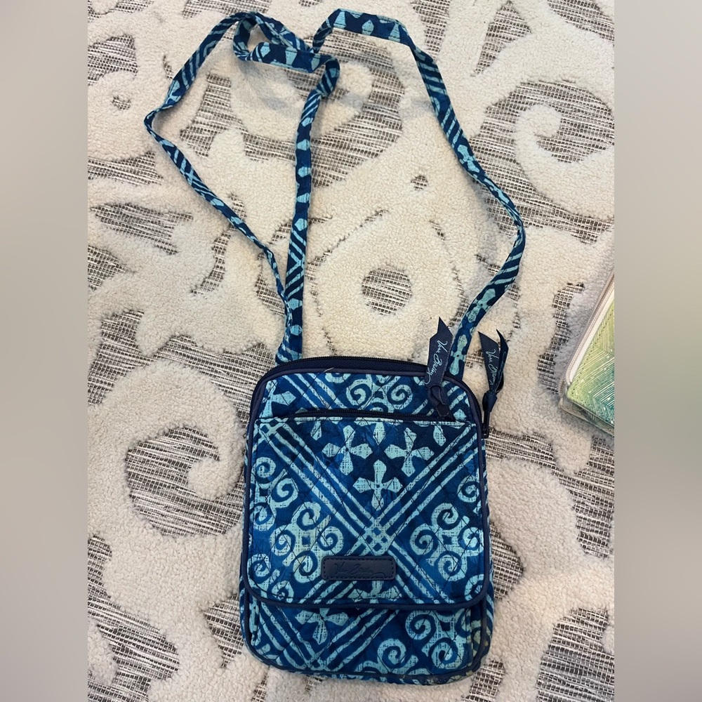 Vera Bradley sachel purse